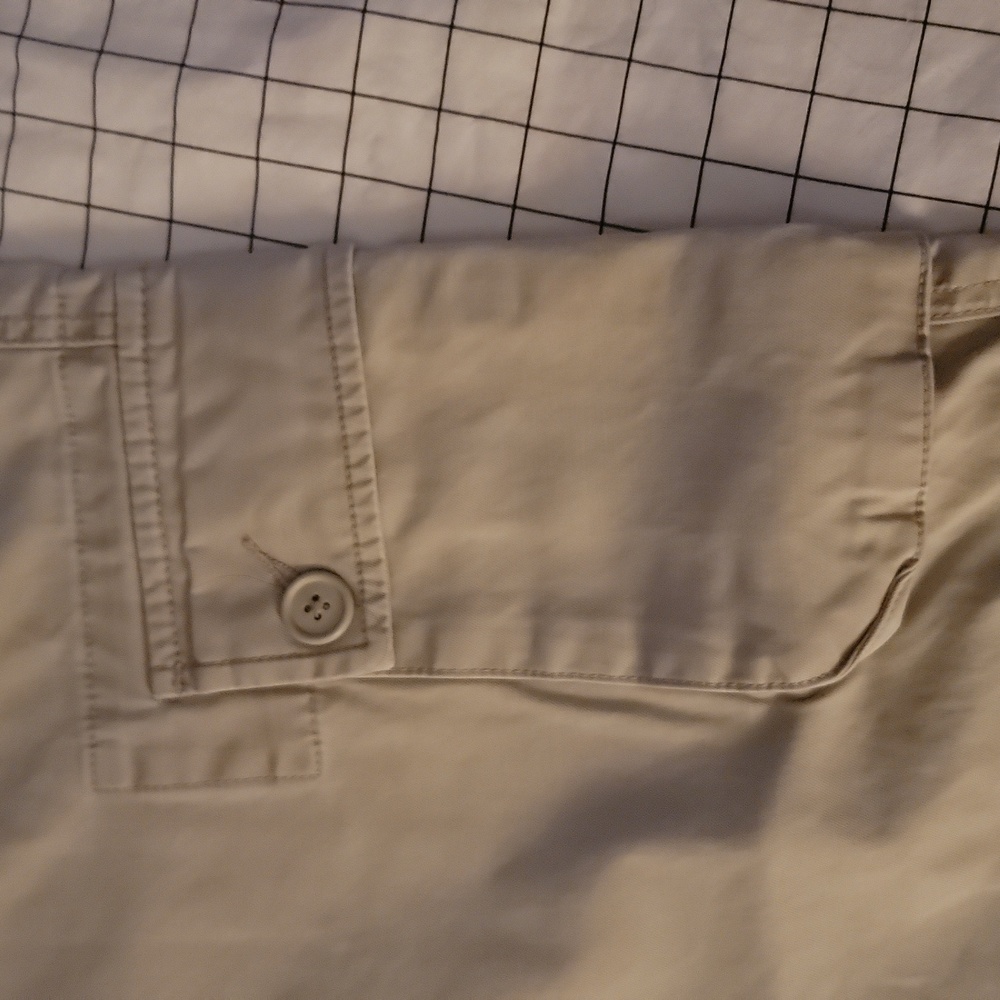 Summer/Spring Capris - image 7